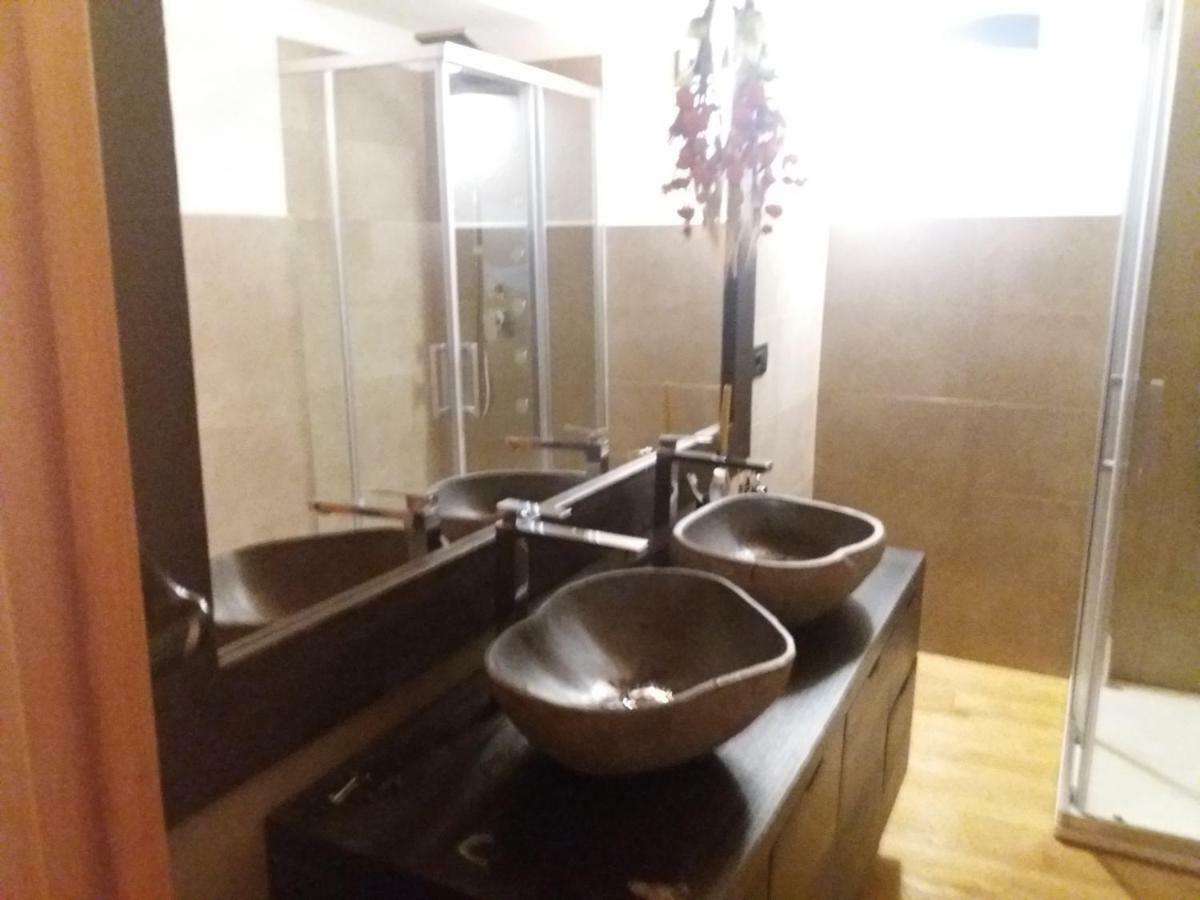 Deacons Lodge Bardonecchia Eksteriør bilde