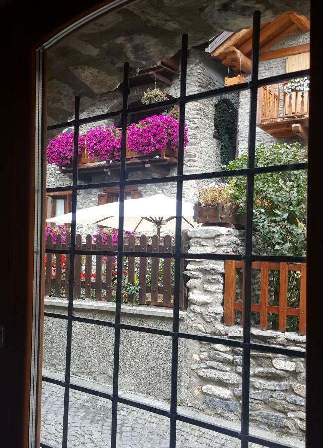 Deacons Lodge Bardonecchia Eksteriør bilde